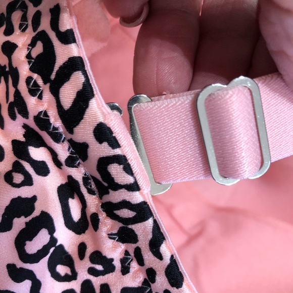 Frederick’s of Hollywood bra 36DDD/F Sexy NWOT PINK w cheetah animal print❤️❤️🤩 - Picture 6 of 10